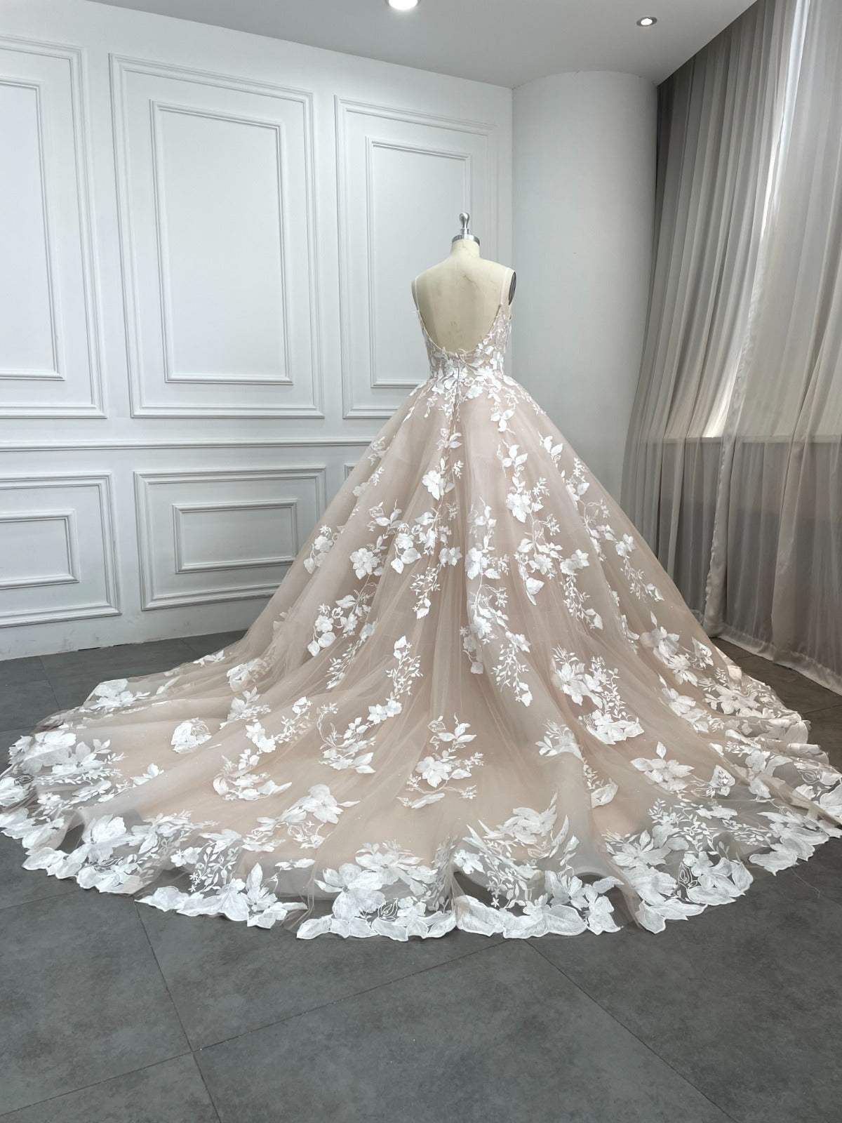 Starr Bridal - Elizabeth