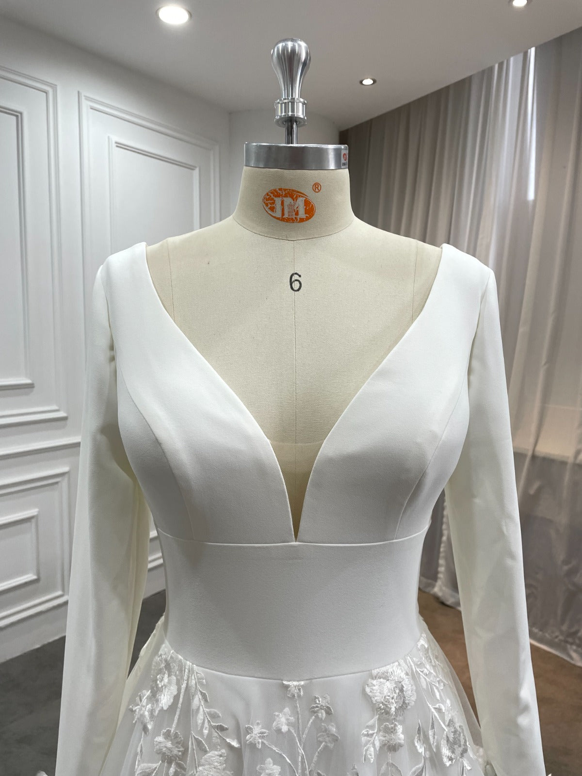 Starr Bridal - Leilani Main image