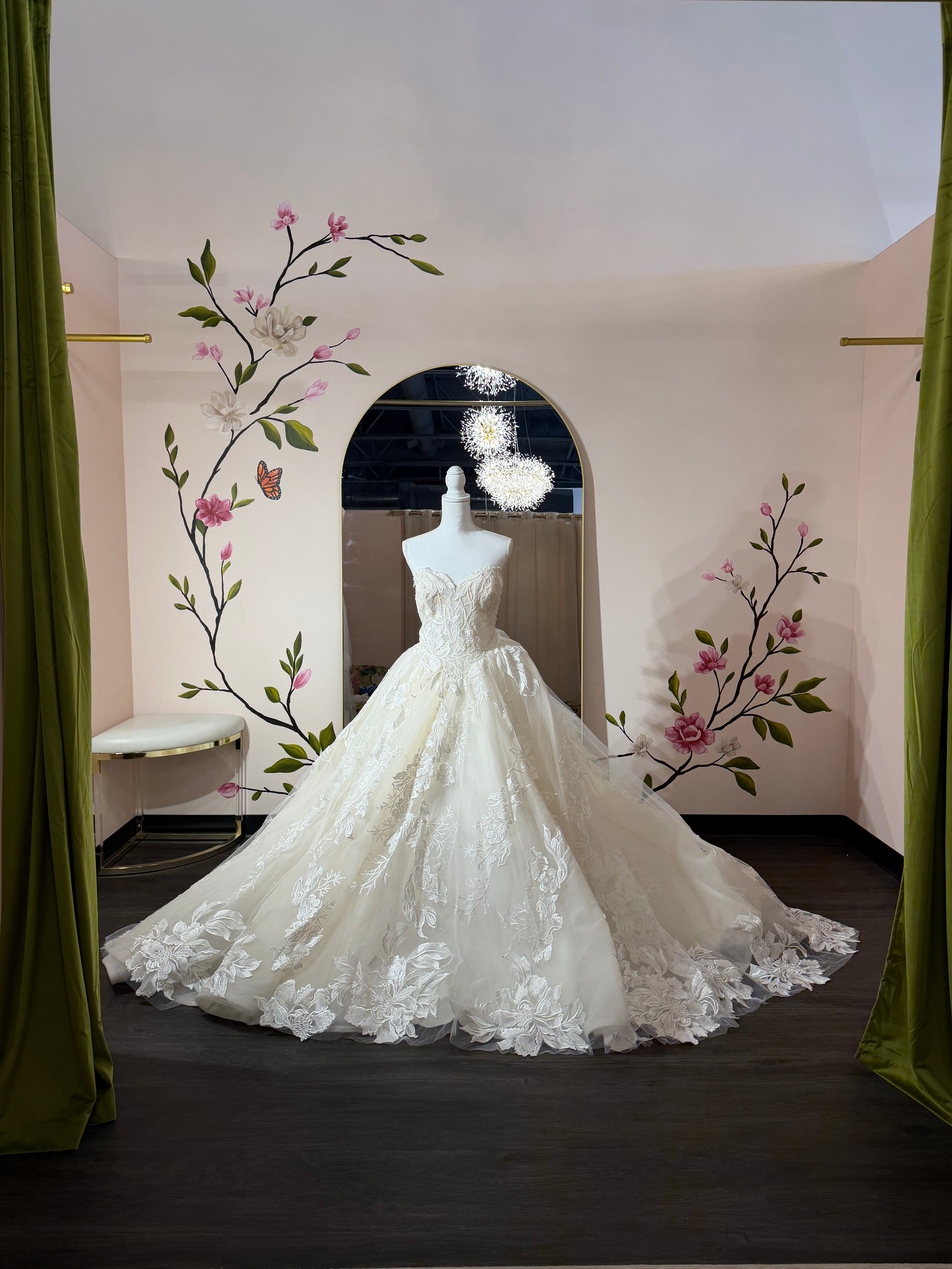 Starr Bridal - Glory