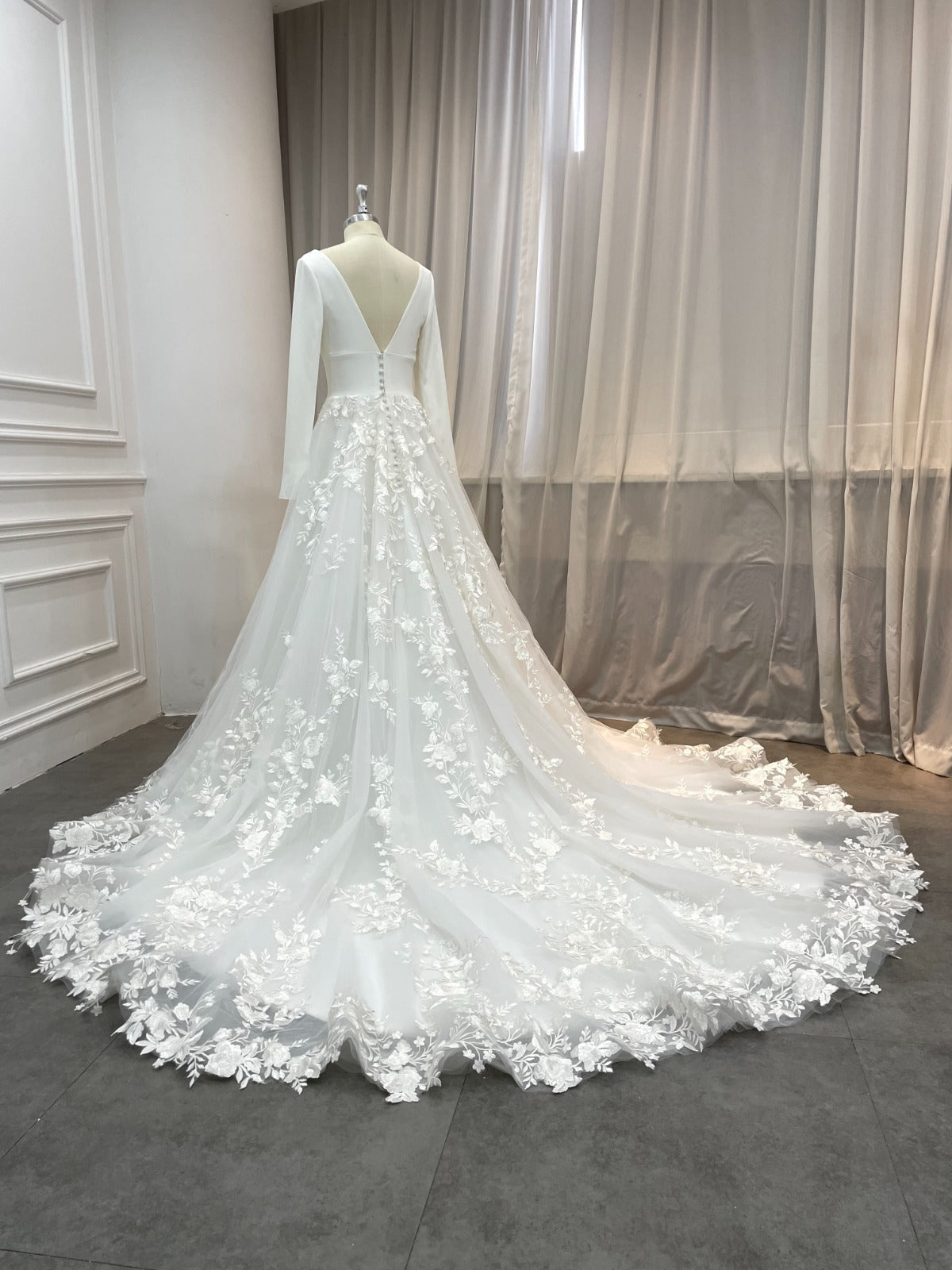 Starr Bridal - Leilani